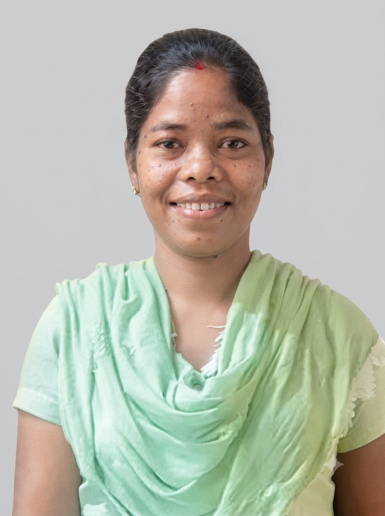 Kirti Karketta - Part time Cleaner and Baby Sitter in Bandra West in Mumbai